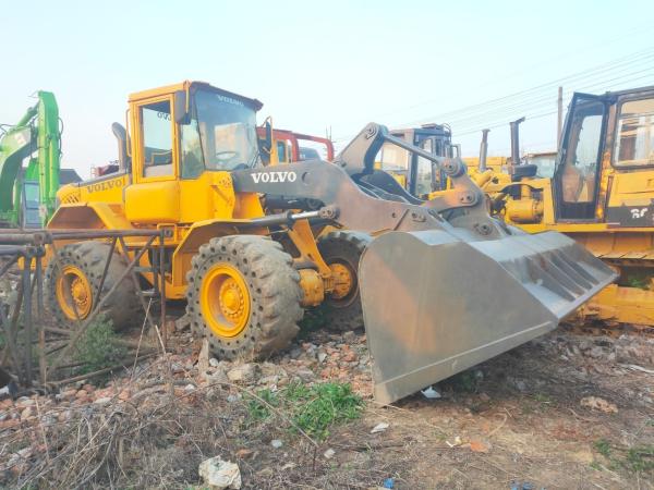                 Sweden Manufactured Secondhand Volvo 13ton L70-E Construction Used Wheel Loader in Good Condition for Sale, Secondhand Volvo Front Wheel Loader, on Sale             