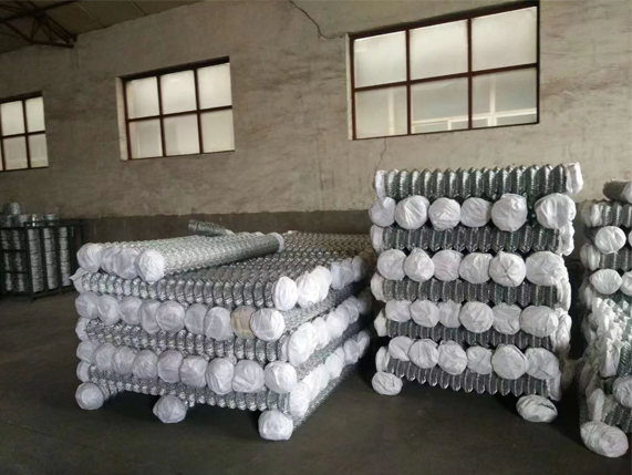 Hot sale 8 foot chain link fence chain link fence slats chainlink fence