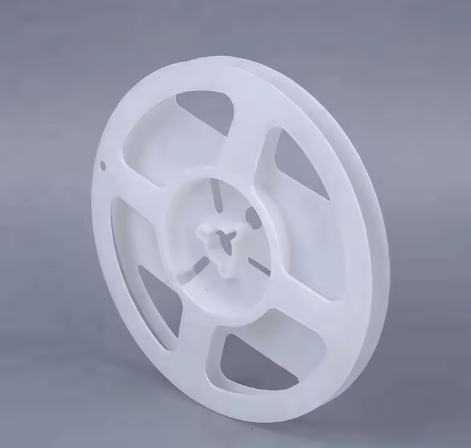 7-inch plastic reels for SMD LED carrier tape, multi-width compatible electronic packaging solution.