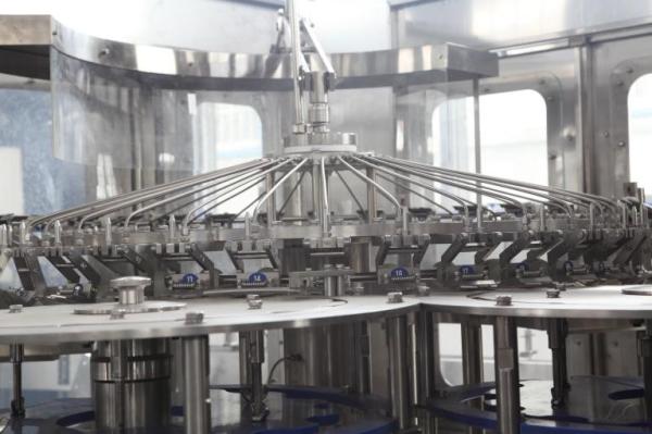 Rotary Type Drinking Bottle Filling And Capping Machine For Packed Drinking Water