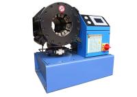 Outil hydraulique pour la fixation des pinces