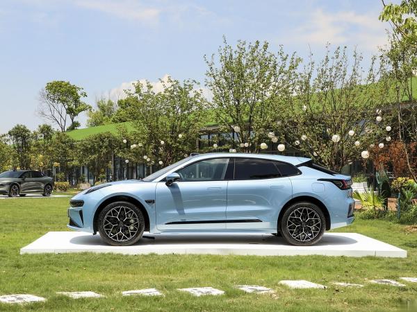 Pure Electric ZEEKR 001 2025 MODEL WE ME YOU 95KWH 100KWH 2WD RWD 4WD 705KM Luxury SUV with and Maximum Speed 240km/h