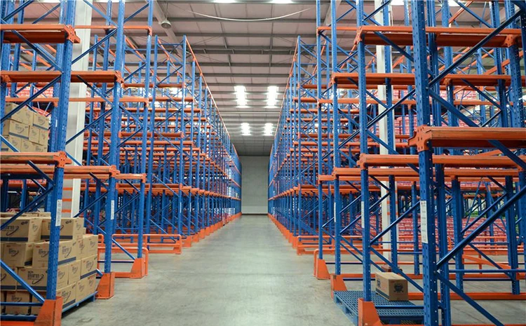 Drive In And Drive Through Racking Space Saving Warehouse Storage Shelves OEM Available