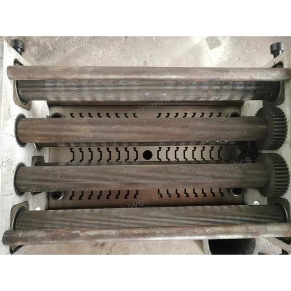 Le plastique PA66 expulsant des matrices de moulage pour la coupure thermique dépouille le moule d'extrudeuse