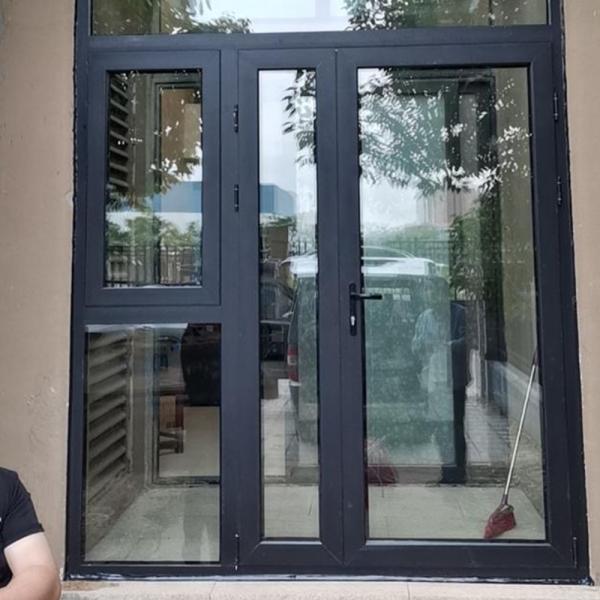 Tela de tela de aço inoxidável Design personalizado Ponte quebrada Porta de vidro de alumínio