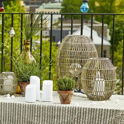Ip44 LED Rattan Standing Lamp Shade For Garden Swimming Pool