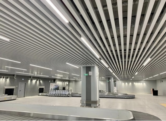 Clean Bright White Aluminium Strip Ceiling 1100 Or 3003 Aluminum Alloy 0.25-1.2mm Thickness