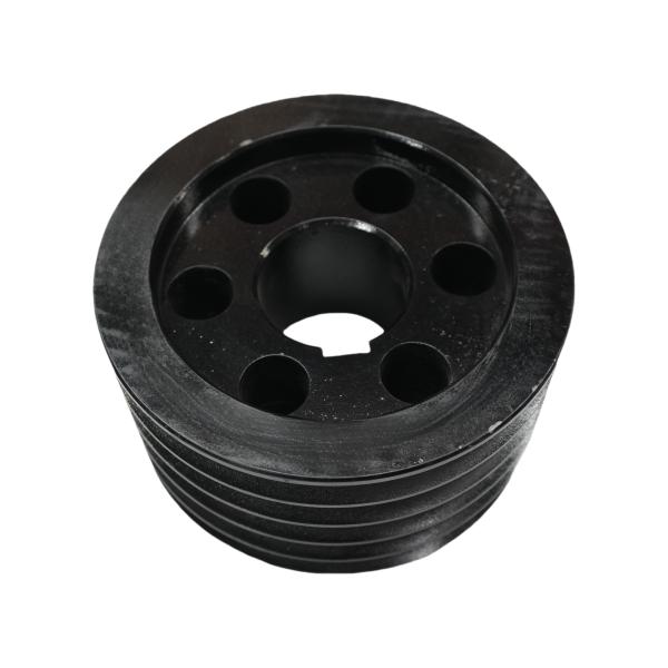 Parte del camión de barrido Pulea de ventilador de hierro fundido negra (clave plana), rueda auxiliar de conducción, transmisión de alta eficiencia Rueda de soporte duradera para el eje del ventilador