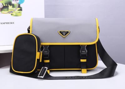 Men 26cm Luxury Cross Body Bag , Adjustable Strap Leather Message Bag