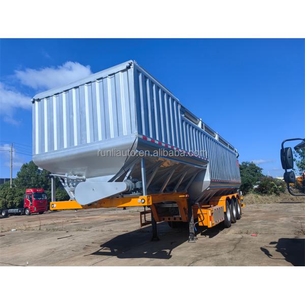 Camion-remorque de transport de poudre de fourrage pour animaux en vrac