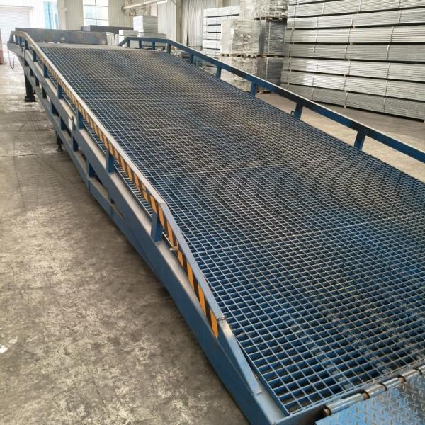 Temperature Industrial Steel Grating with Strong Tolerance and Bright Surface at 1000x6000mm Size