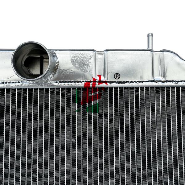 Jinlong Автобус Верхний левый Нижний правый охладитель радиатора Ассамблея Алюминий Пассажирские автомобили охлаждающая система двигателя воды