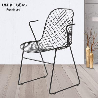 Pátio exterior do ferro forjado que janta a cadeira Art Wire Armrest Hollow 52x51x79.5 Cm