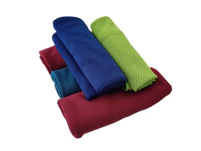 O instante contínuo personalizado Microfiber de Microfibre ostenta a toalha refrigerando