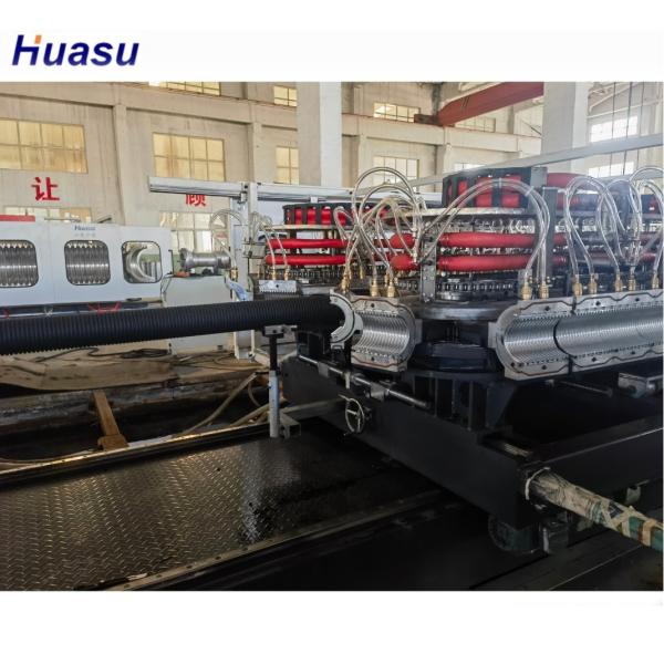 Línea de extrusión de tuberías onduladas de doble tornillo con formación de vacío y material de engranaje de 20CrMnTi