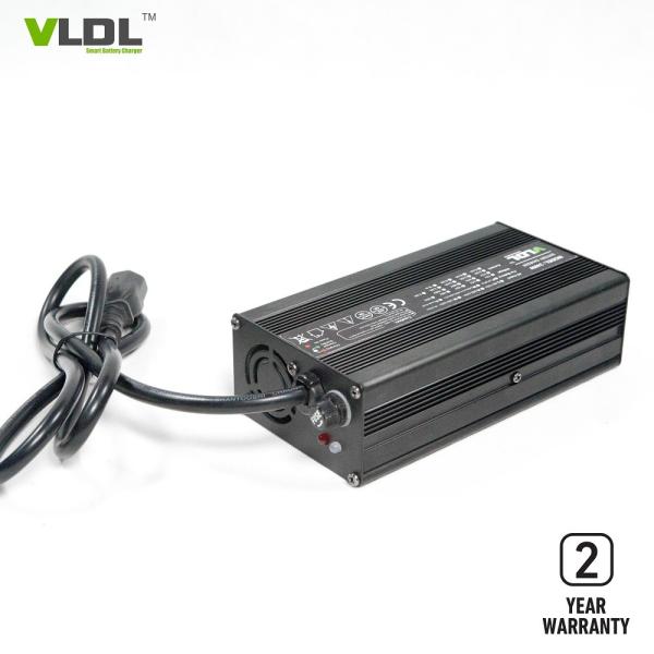 12V 10A Lithium Battery Charger Max 14V 14.4V 14.6V For Li-Ion LiFePO4 Battery