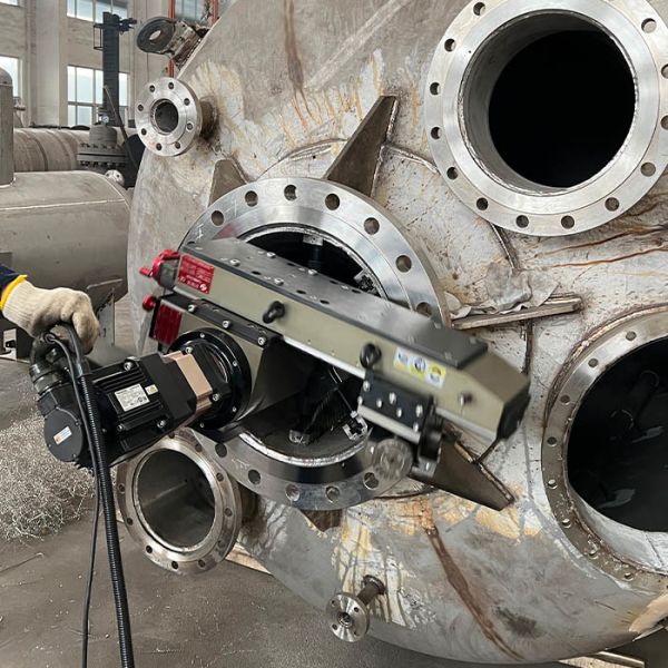 FI40 Portable Flange Facer with 2.2 Hp Power for Precision Machining and Modular Design