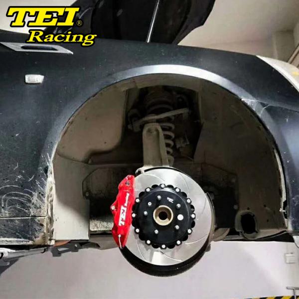 Поршень 4 участвуя в гонке набор тормоза крумциркуля с гонками диска 330*28 MM высокуглеродистыми и тормозные колодки для Кадиллака SLS оправа 17 дюймов