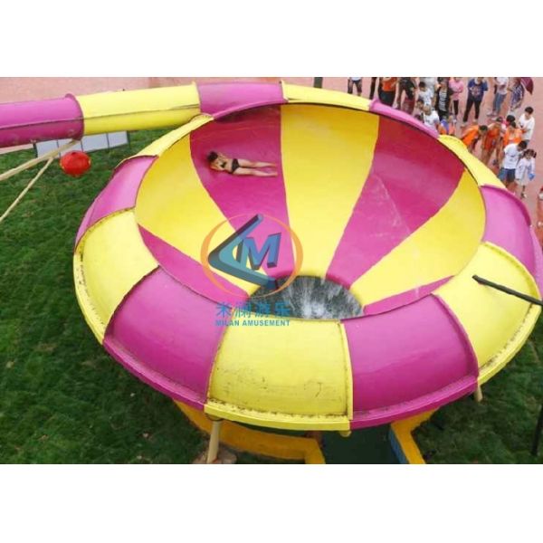 Low and Safety Children Water Slide Kids Splash Pad For Fun