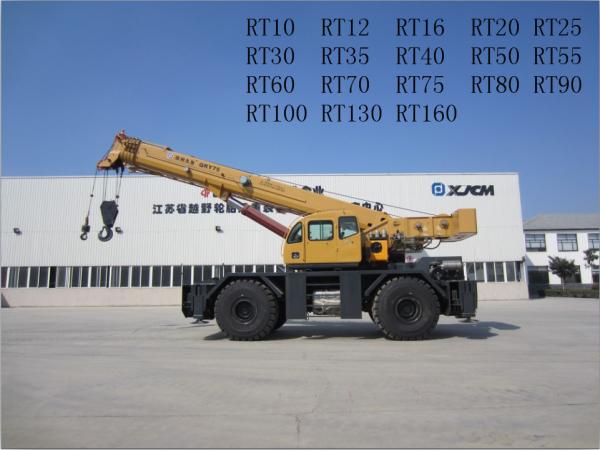 Todo o guindaste de 70 toneladas do guindaste XCMG do caminhão do crescimento da movimentação da roda 194 quilowatts do poder RT70U RT70E