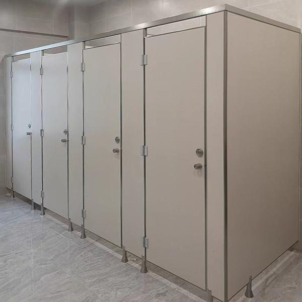 1510 X 2440mm Commercial Restroom Partitions Phenolic Compact Laminate