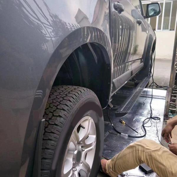 Обновить свой автомобиль с боковой шаговой дорожкой для легкого доступа