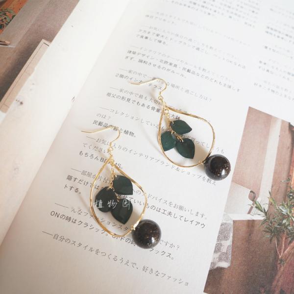 Nature Would Unique Design Love Green Eucalyptus Teardrop Shape 14K Gold Earrings Green