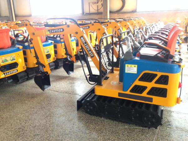 Toy excavator kids excavator garden mini excavator children play excavator