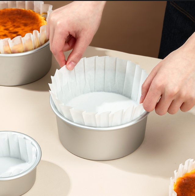 72x46mm Bulk Basque Cake Paper Holder Food Safe