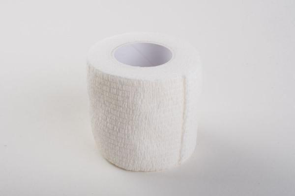 Bright Colors Cohesive Medical Bandage For Medical Treatment Fixing And Wrapping