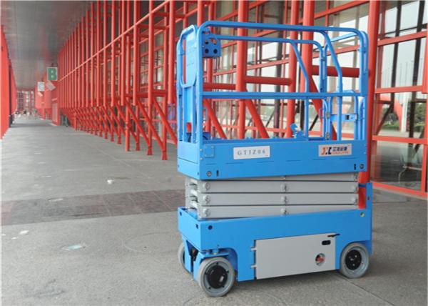 Stable Movement Rough Terrain Scissor Lift Thick Rib Tires Self Balancing