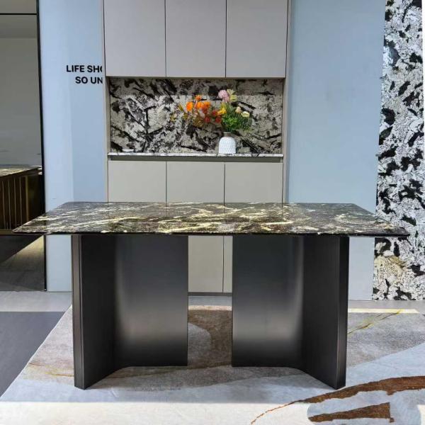 Diamante de platino brasileño Mesa de mármol moderna Tabla de comedor de mármol lujosa Resistente a manchas