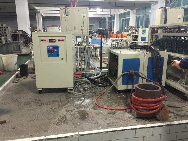 Equipamento de tratamento térmico 160KW da indução de IGBT 10-50KHZ para endurecer a soldadura de forjamento