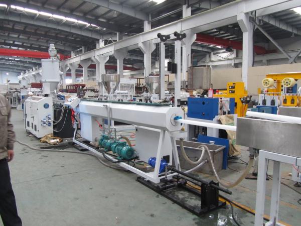 10m/Min Polyethylene Pipe Production Line 1200mm Width 220V 60Hz With PLC Control System