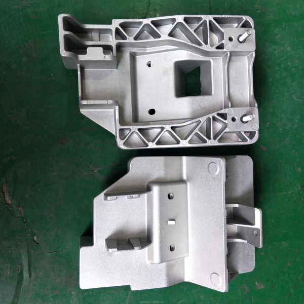 Hardware Small Conveyor Sandblasting Machine for Automatic Sandblasting Treatment