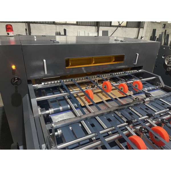 JIGUO   ZWC-1700-2 Paper Sheeter Cutter Machine,Maximum cutting meter speed:300m/min,Power supply:AC380V/220Vx50HZ,Cutting accuracy:+/-0.4mm
