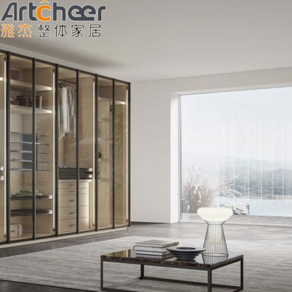 Алюминиевый профиль в гардеробе идеальный выбор для дизайна современной мебели в спальне