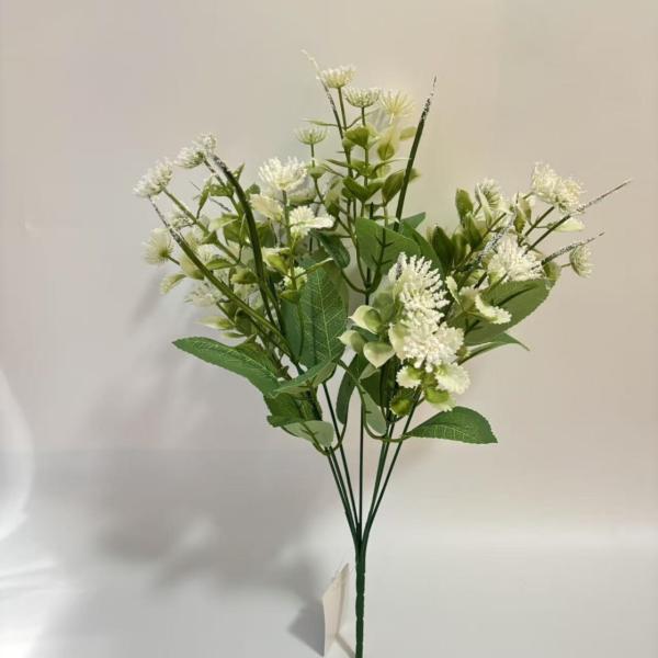 The manufacturer wholesales new types of artificial flower plastic dipped in rice and osmanthus for home decoration, artificial flower desktop decoration, and flower arrangement ornaments