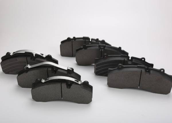 Car Disc Brake Pads  Low Metallic  60000-100000Km Warranty NAO Material