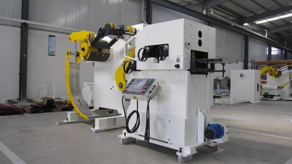 Medium Thickness Sheet 3 In 1 Coil Feeding Line For Mild Steel / Aluminum Steel