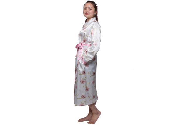 Classic Ladies Satin Pyjamas , Long Sleeve Ladies Satin Nightwear With Flower Printing
