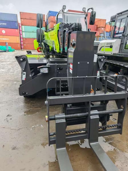 ZOOMLION Electric Telescopic Forklift Model ZTH4518R Energy Saving​
