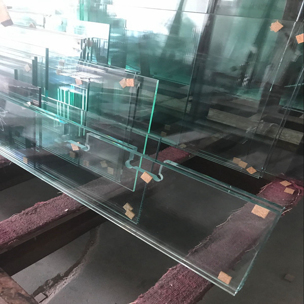 Vidrio templado resistente al calor paneles de cercas de vidrio endurecido resistente a la intemperie vidrio de seguridad endurecido de 10 mm para decoración interior / exterior
