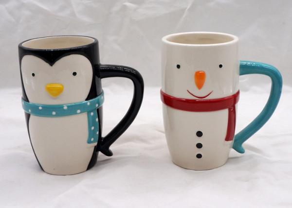 Eco Friendly 3D Ceramic Mug Hand Painted Christmas Snowman Mug With Red Scarf