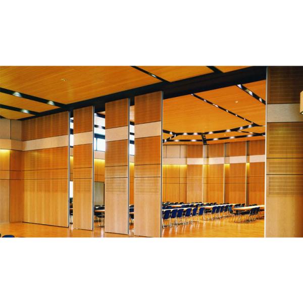 Salle de conférence acoustique Parement séparatif mobile avec porte de passage