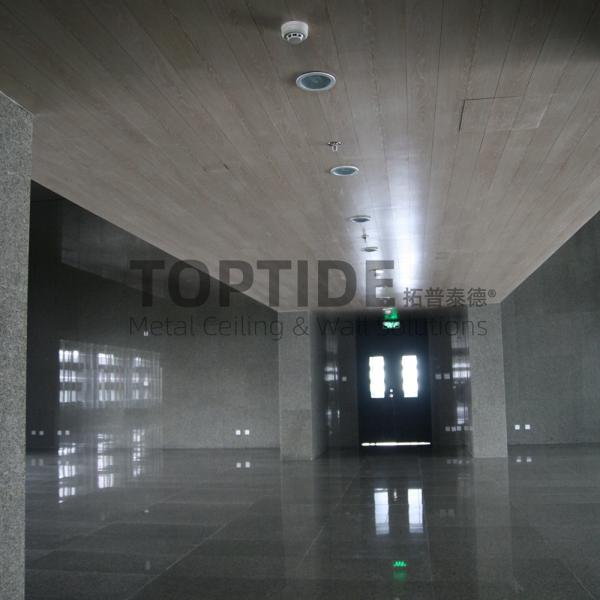 Acoustic Metal False Ceiling Suspension System Aluminum Profile Linear Baffle Ceiling