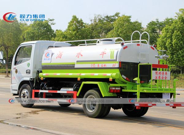 5m3 1500 transport de l'eau de Dongfeng 4*2 de camion de Bowser de l'eau de gallon