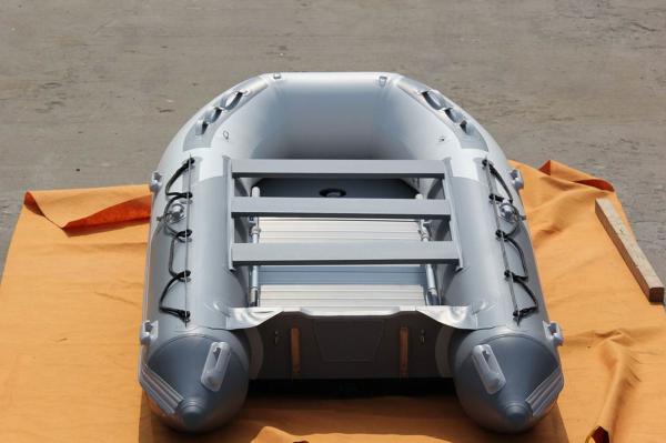 Wider Bow Inflatable Fishing Pontoon Boats , Small Pontoon Boats 380 Cm OEM Accepted