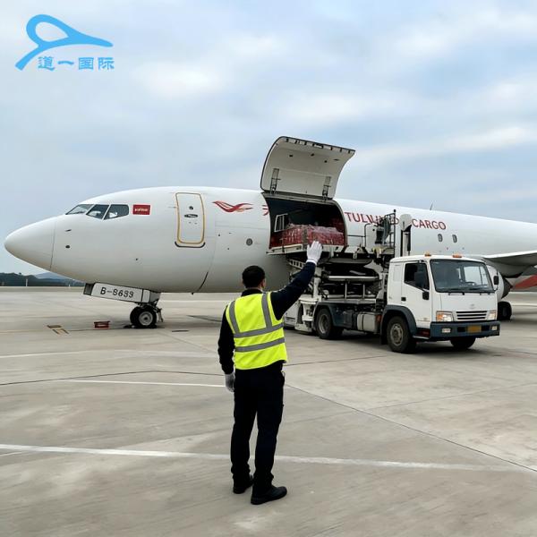 Real Time Tracking Reliable Freight Services Global Freight Forwarder International Shipping