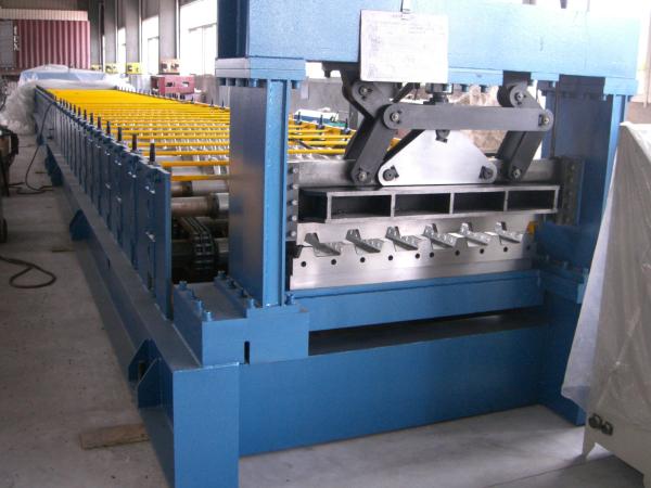 Hydraulic Cutting Floor Deck Sheet Forming Machine 0.3-0.8mm Thickness